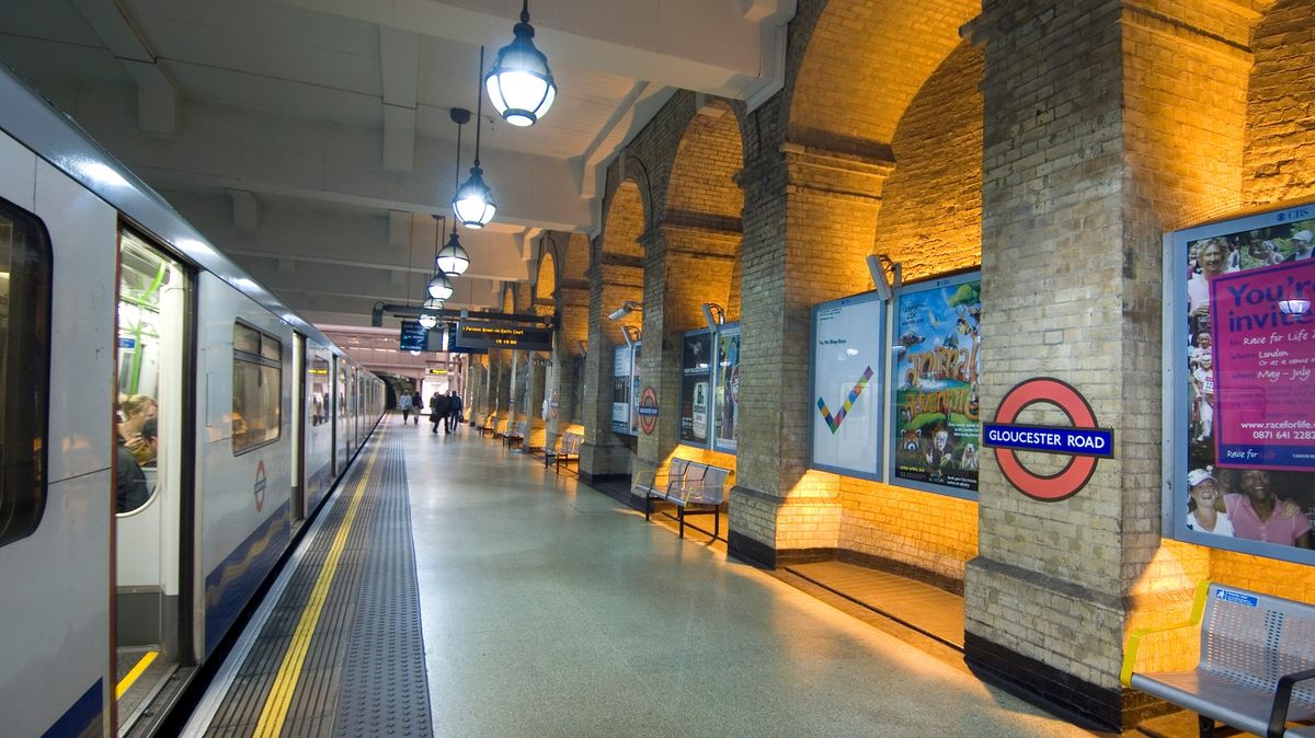 Rekordní výkon: Britka během dvou dní navštívila všechny stanice londýnského metra